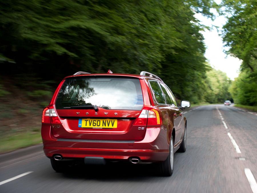  Volvo V70 D5 2010 года  (UK) (фото 2 из 12)